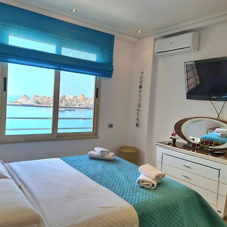 Luxury seafront apartments Saranda Extérieur photo
