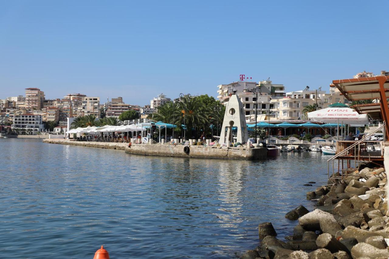Luxury seafront apartments Saranda Extérieur photo