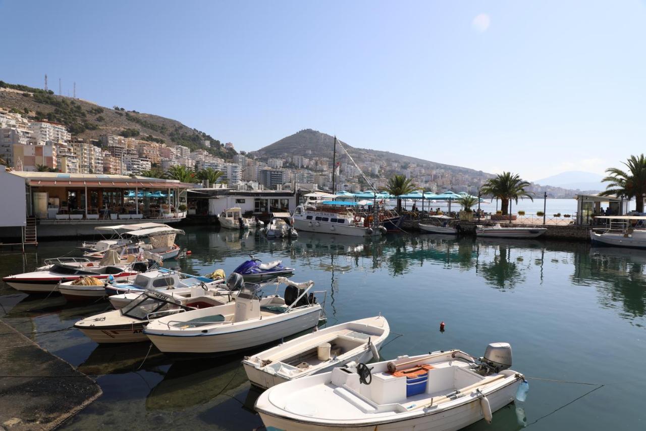 Luxury seafront apartments Saranda Extérieur photo