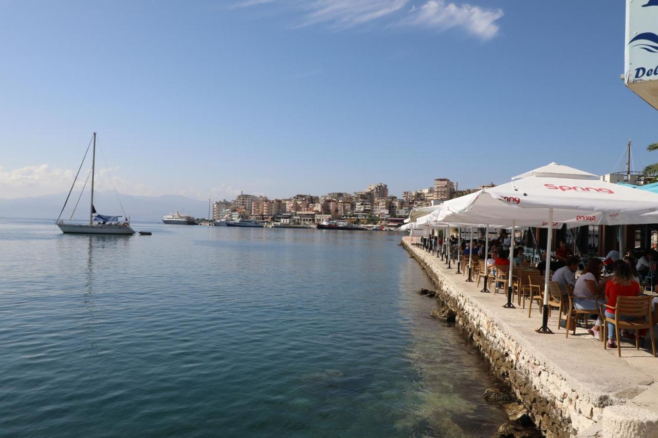 Luxury seafront apartments Saranda Extérieur photo