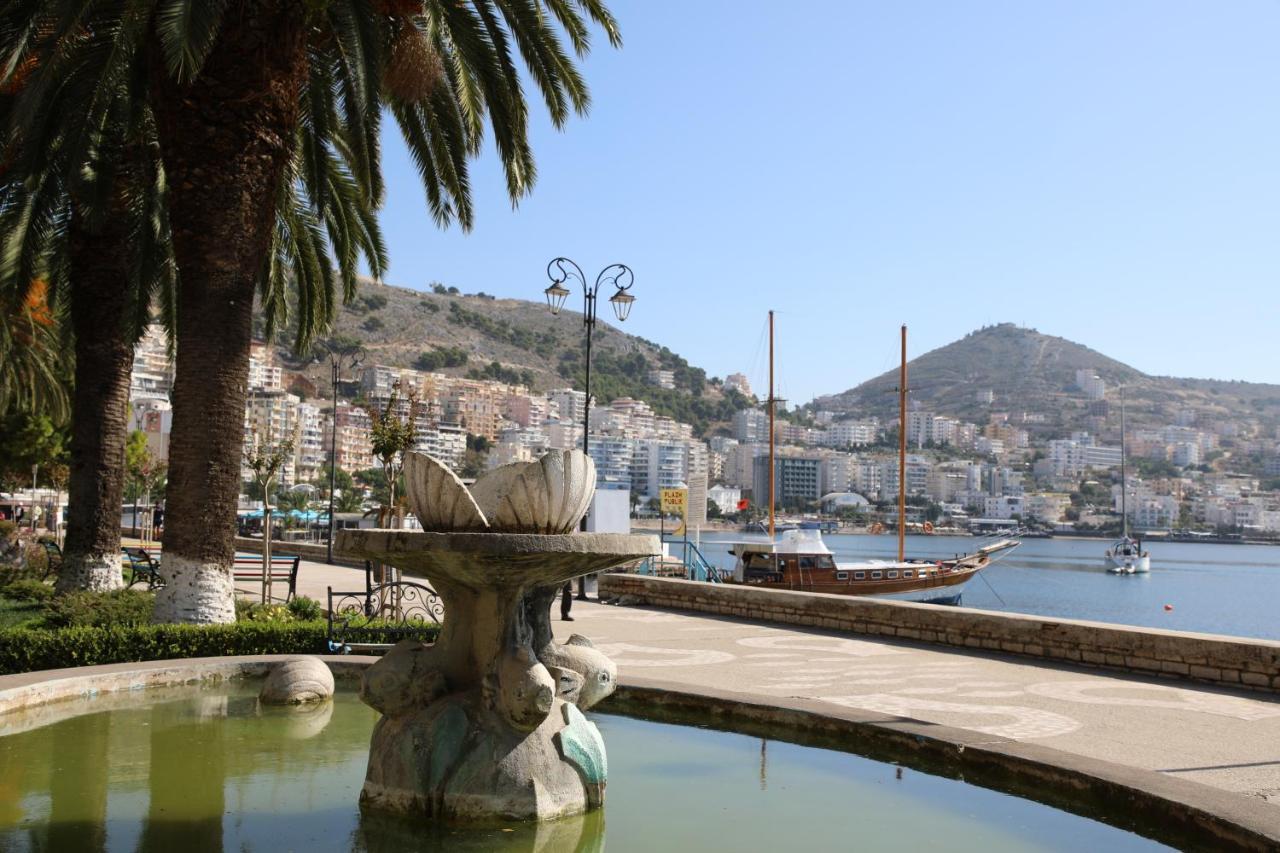 Luxury seafront apartments Saranda Extérieur photo