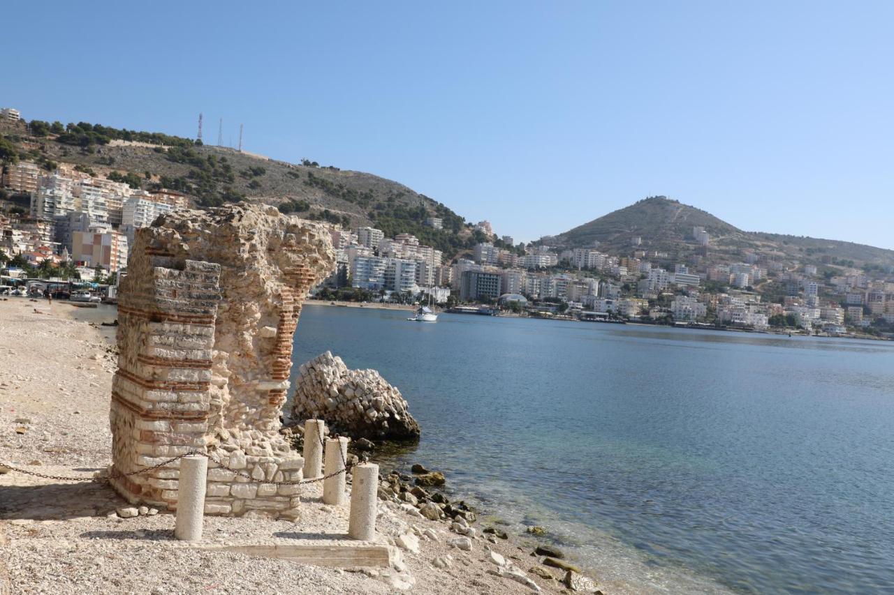 Luxury seafront apartments Saranda Extérieur photo