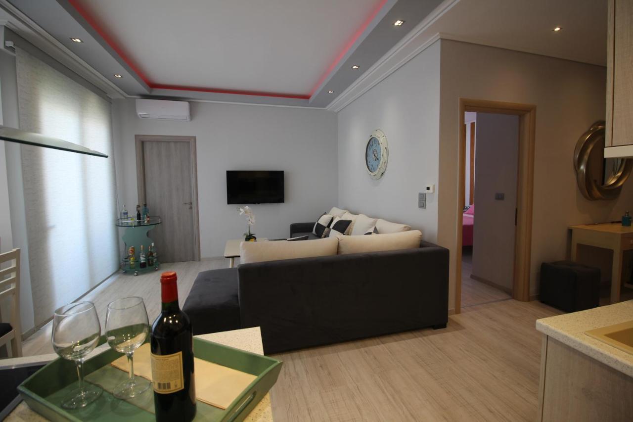 Luxury seafront apartments Saranda Extérieur photo