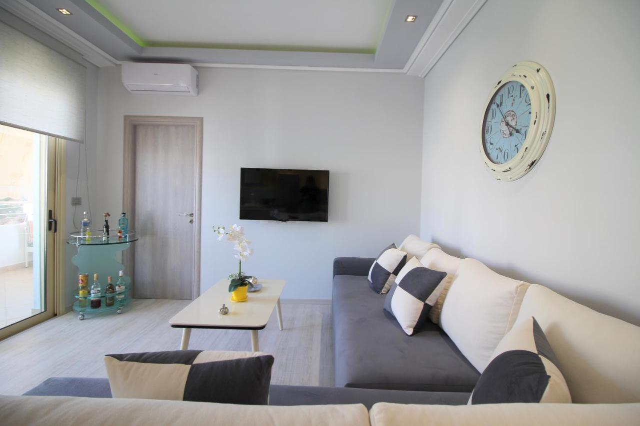 Luxury seafront apartments Saranda Extérieur photo