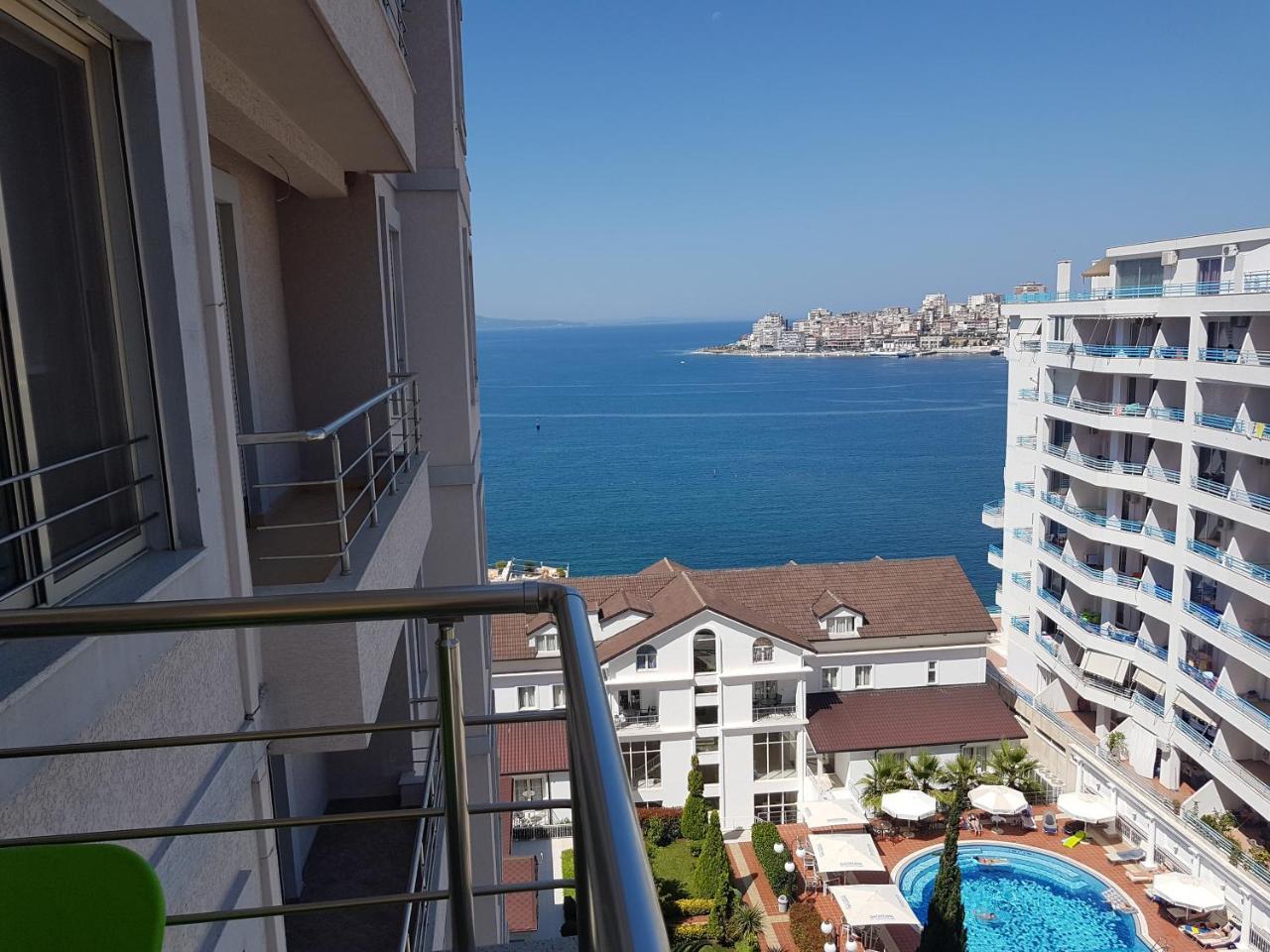 Luxury seafront apartments Saranda Extérieur photo